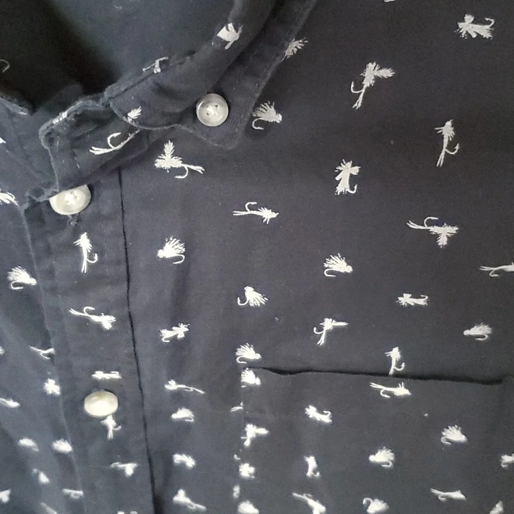 Eddie Bauer fly fishing short sleeve shirt - Picture 3 of 7
